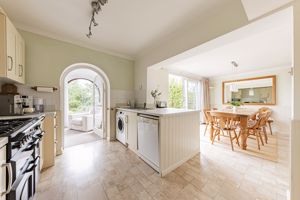 Photo 12- click for photo gallery